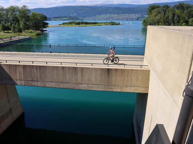 Biker at Hagneck Hydroelectric Power Station connecting tomorrow